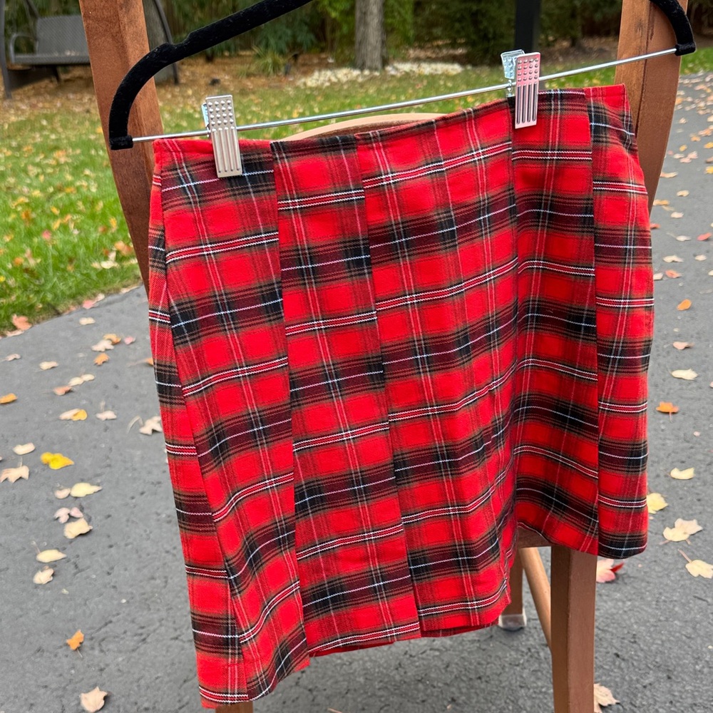 Forever 21 Red and Black Plaid Mini Skirt